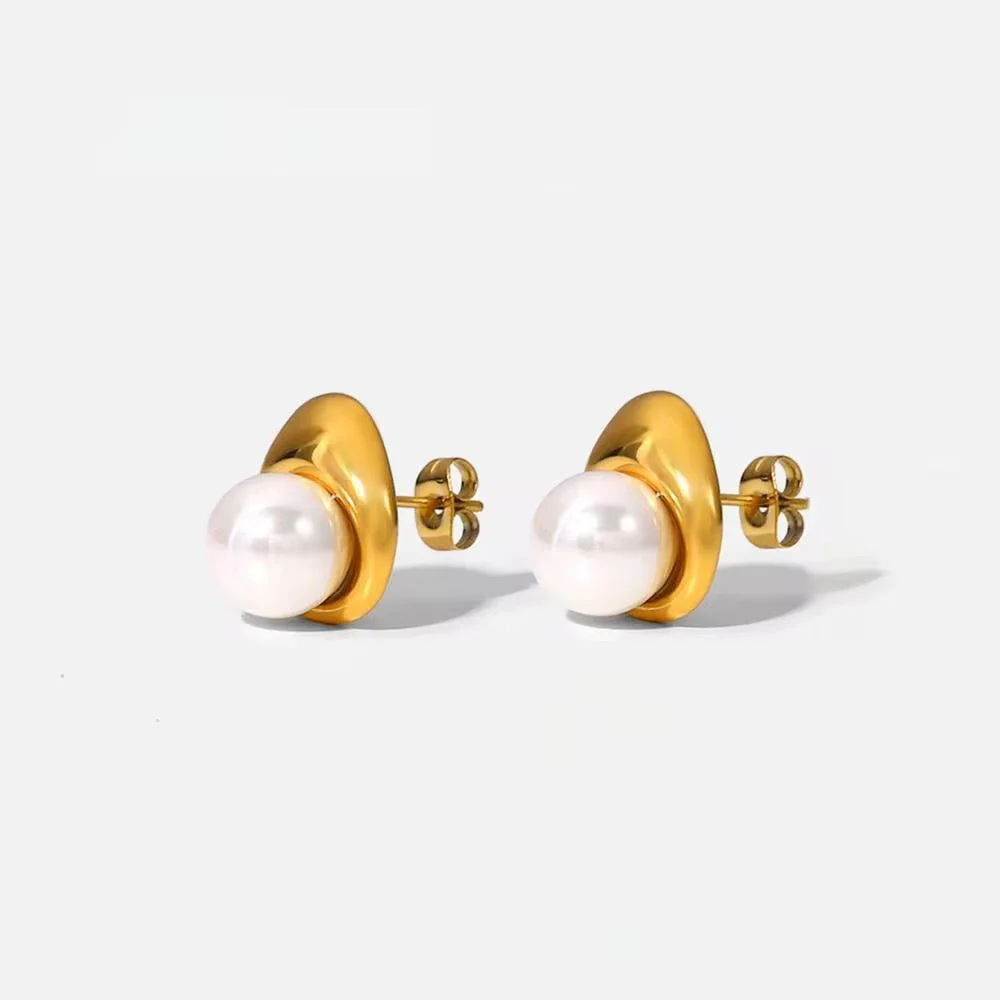 AvaPearl Studs
